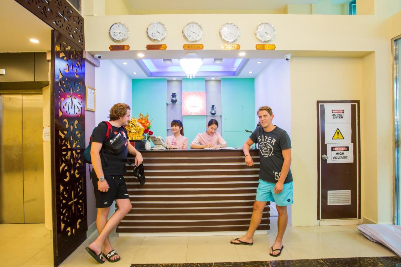 Golden Gate China Town Hotel Янгон Екстер'єр фото
