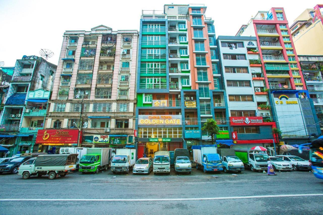 Golden Gate China Town Hotel Янгон Екстер'єр фото